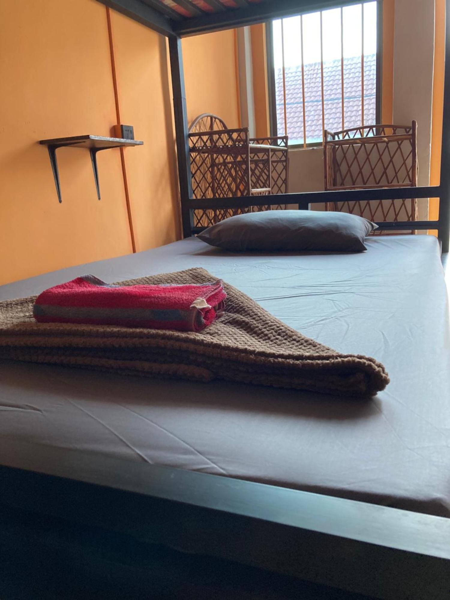 Ganesha Hostel Battambang Luaran gambar