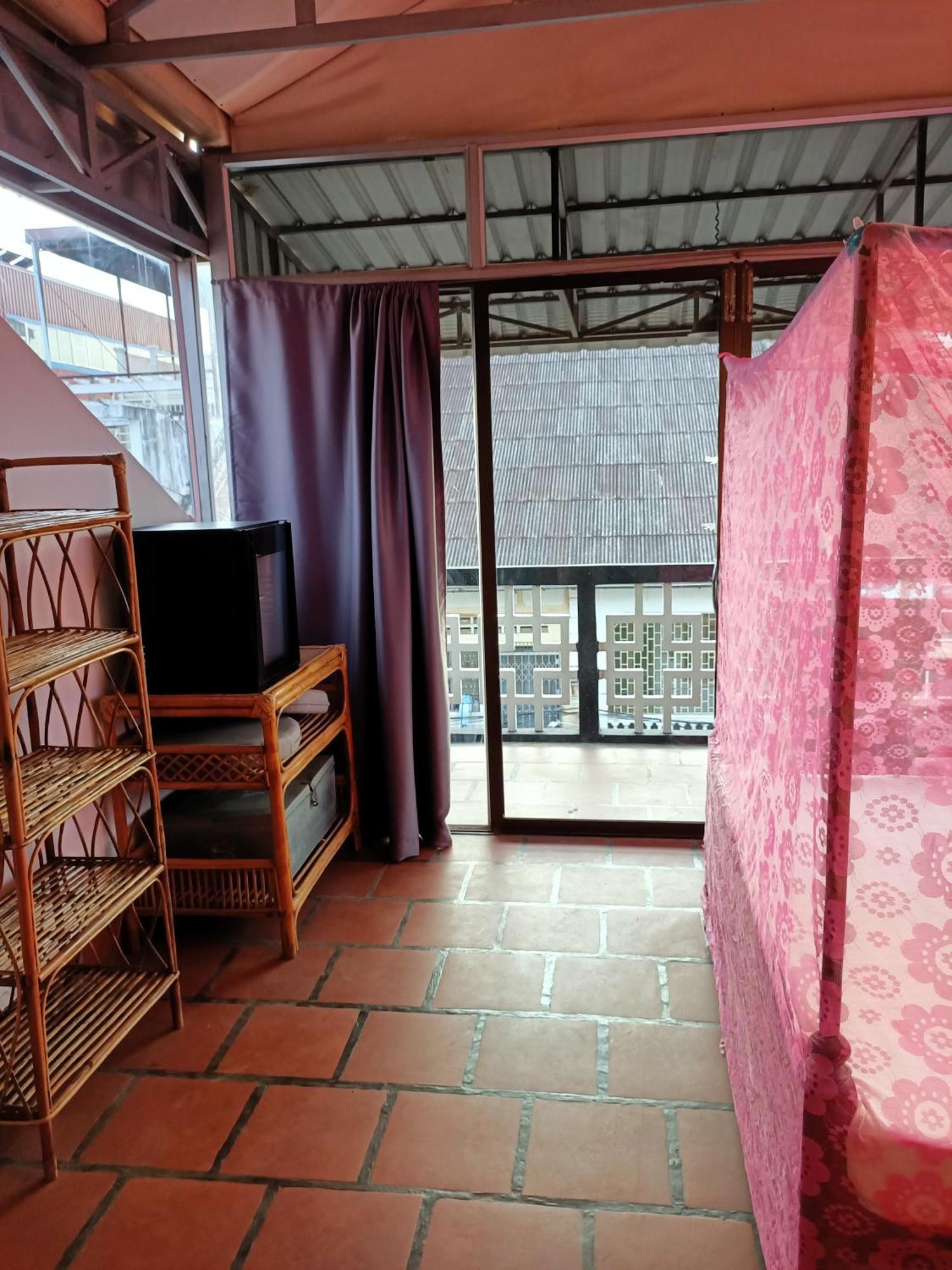 Ganesha Hostel Battambang Bilik gambar