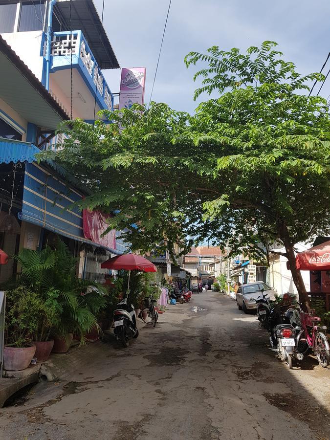 Ganesha Hostel Battambang Luaran gambar