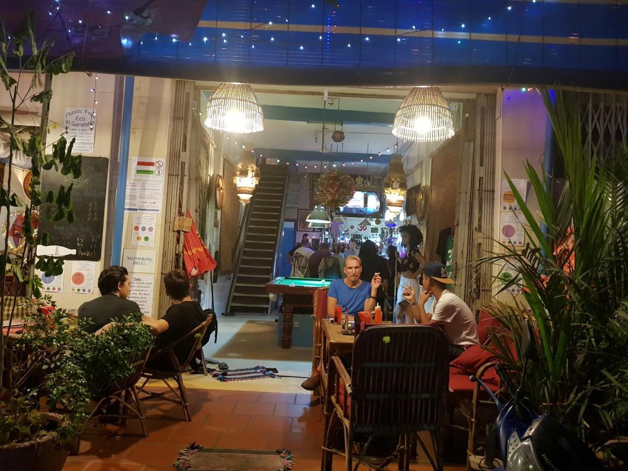 Ganesha Hostel Battambang Luaran gambar